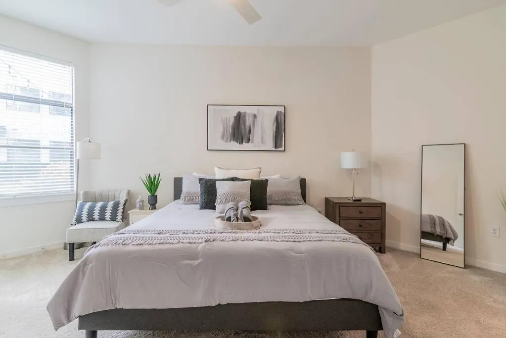 Charming Cozy Apartment With Wi-Fi & Free Parking Charlotte 0*,  United States